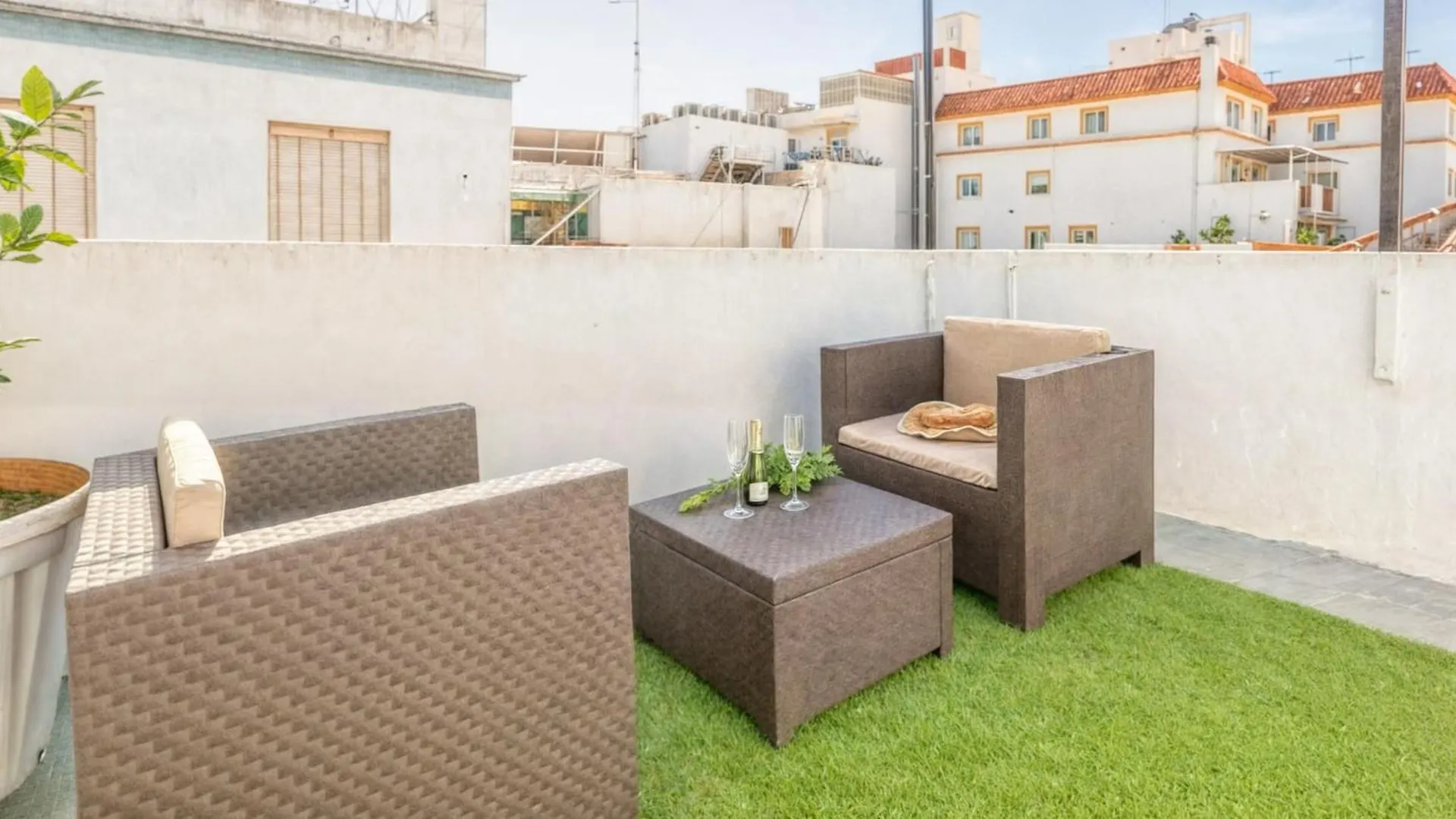 Flores Apartment-Coastal Refuge By The Beach Эстепона Испания