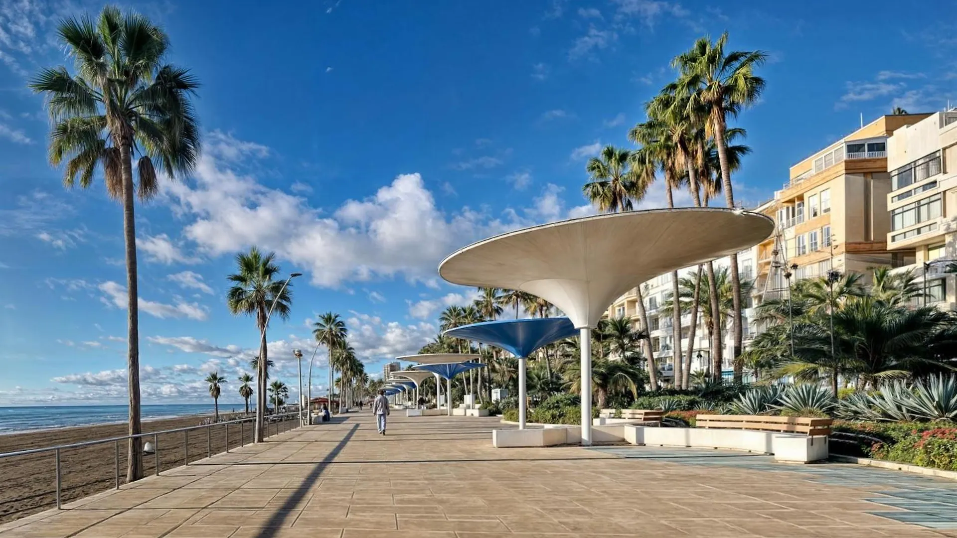 Flores Apartment-Coastal Refuge By The Beach Эстепона Испания